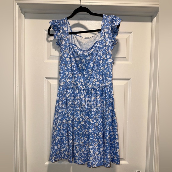 Blue Flutter Sleeve Casual Sundress - Picture 1 of 3